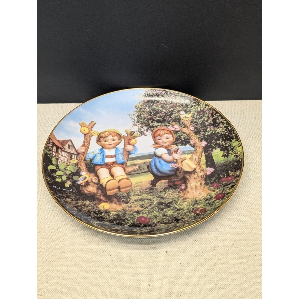 Vintage Danbury Mint MJ Hummel Apple Tree Boy and Girl Plate Little Companions